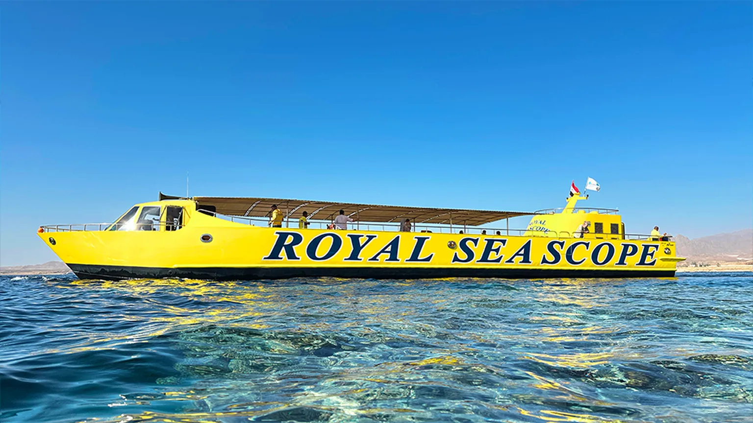 Semi-sous-marin en mer Rouge: Croisière à la découverte du monde sous-marin